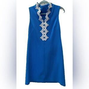 Vince Camuto Dress Blue Size 10 Sleeveless  Sheath Appliqued Trim Preppy Classic